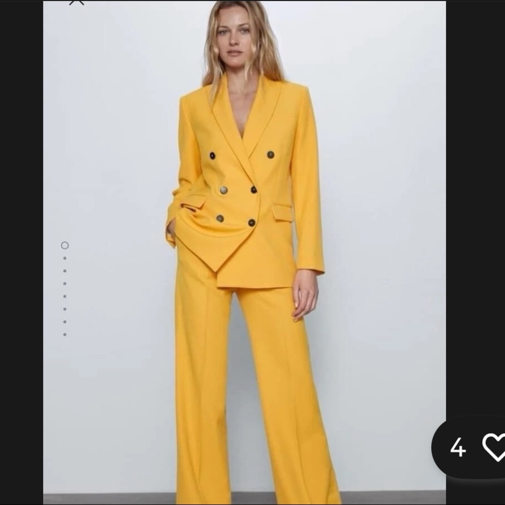 Zara Yellow Double-Breasted Women's Suit - Picture 3 of 11